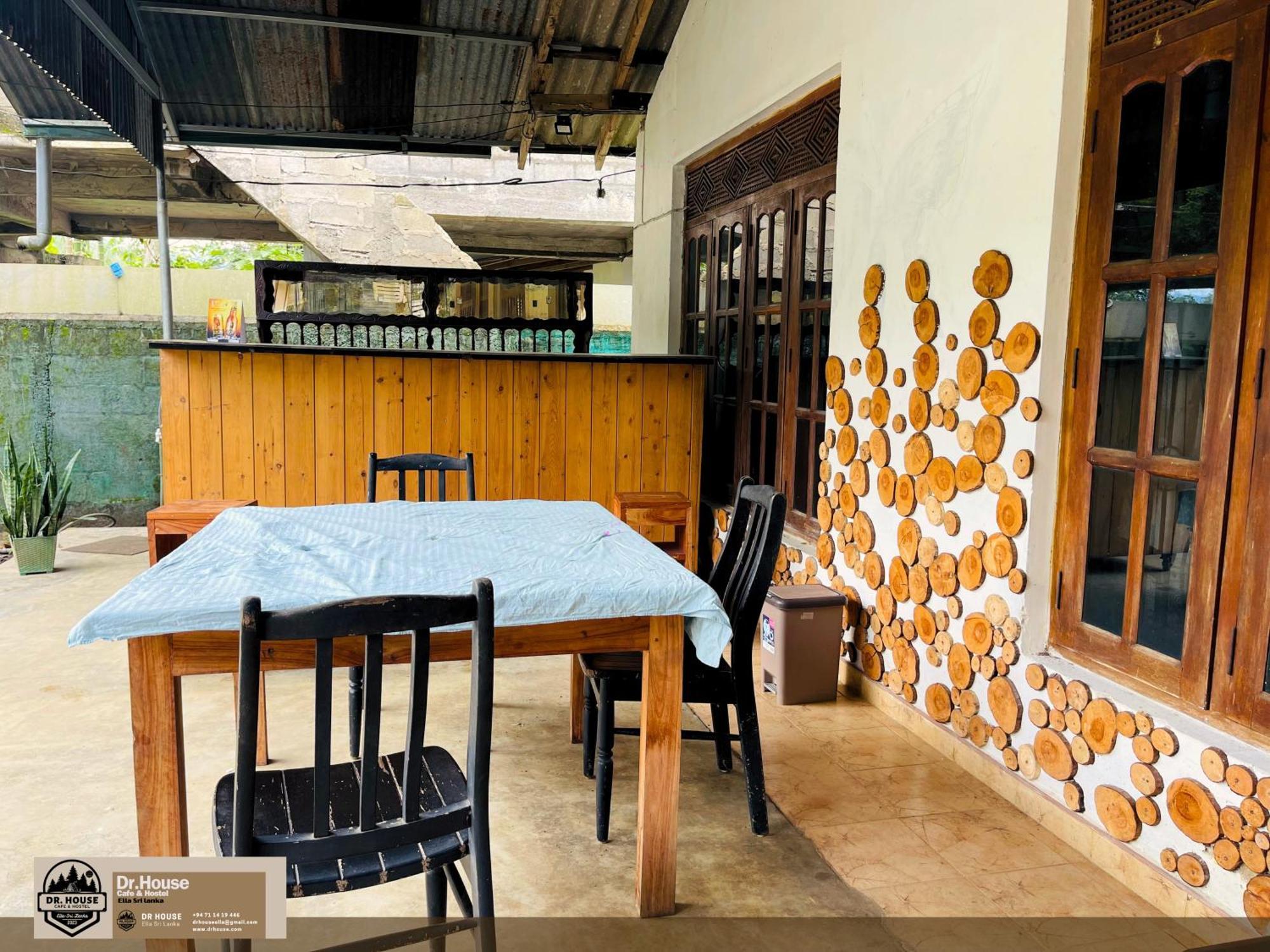 Dr House Ella - Hostel & Cafe 외부 사진