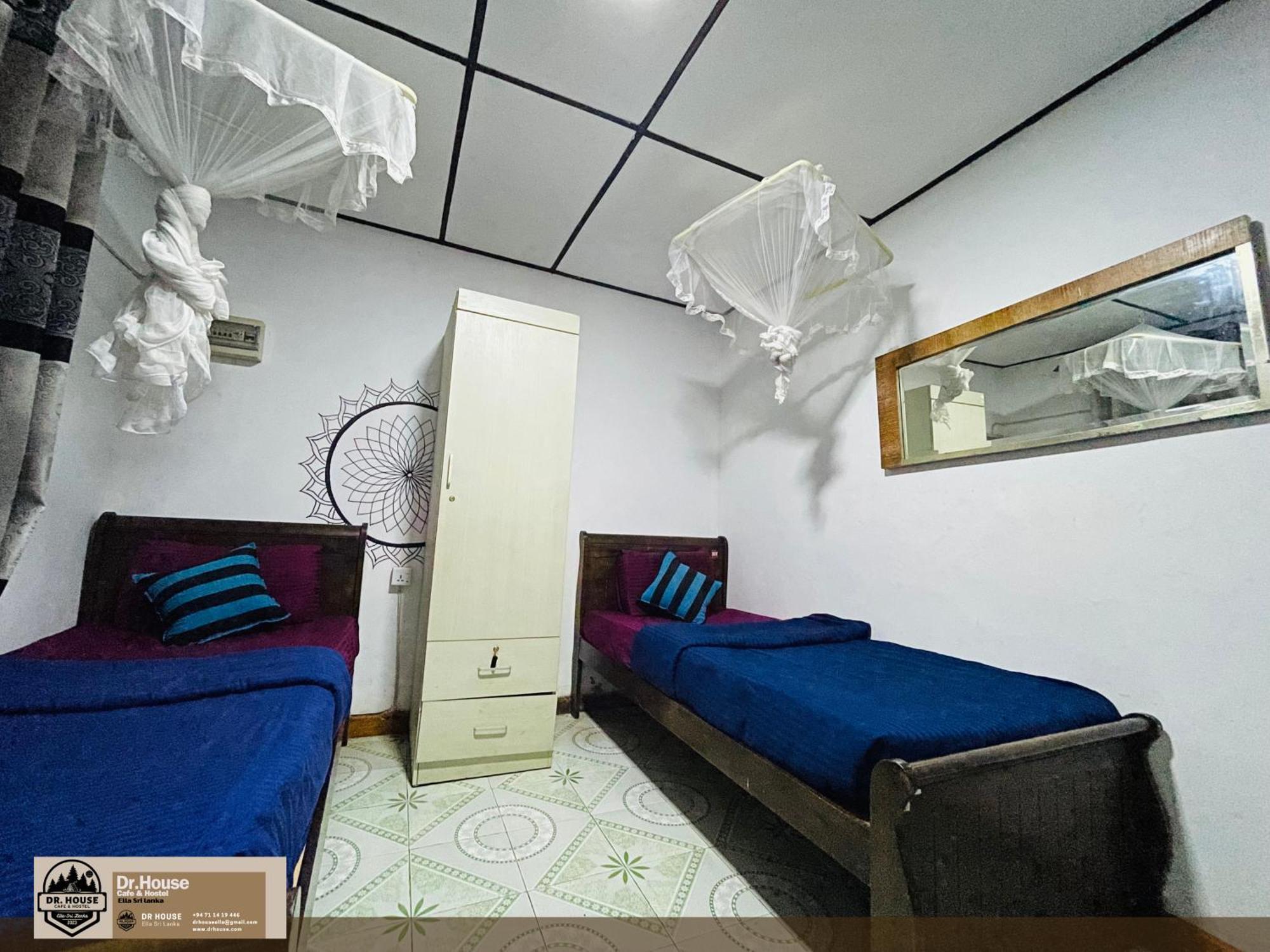 Dr House Ella - Hostel & Cafe 외부 사진